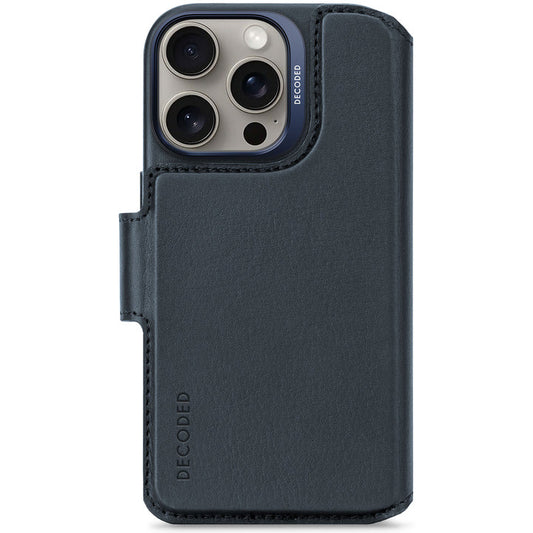 Decoded • Etui Portefeuille amovible pour iPhone 16 Pro • Bleu Marine