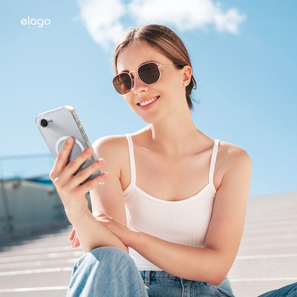 Elago Coque Magsafe pour iPhone 16e • Transparent