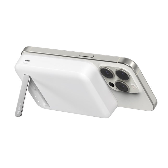 Belkin BoostCharge • Batterie sans fil portable magnétique 10K • Blanc
