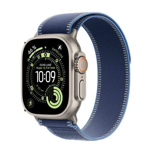 Apple Watch Ultra 3 GPS + Cellular, Boîtier en titane naturel de 49 mm, Boucle Trail bleu/bleu vif - S/M
