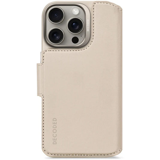 Decoded • Etui Portefeuille amovible pour iPhone 16 Pro • Argile