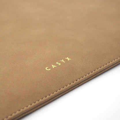 Casyx Atelier • Etui pour Macbook Pro/Air 13" • Sable