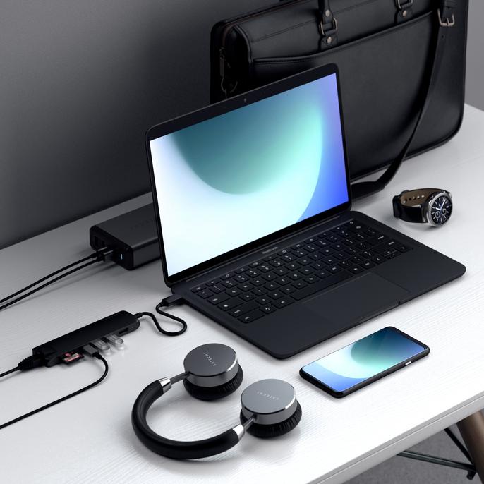 Satechi Hub Multiport USB-C pour Mac •  Noir