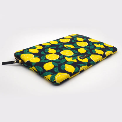 Casyx Graphique • Etui pour Macbook Pro/Air • Citrons Nocturnes