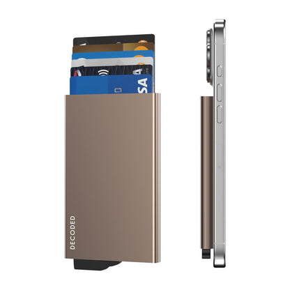 Decoded • Porte-cartes MagSafe • Aluminium • Or du desert