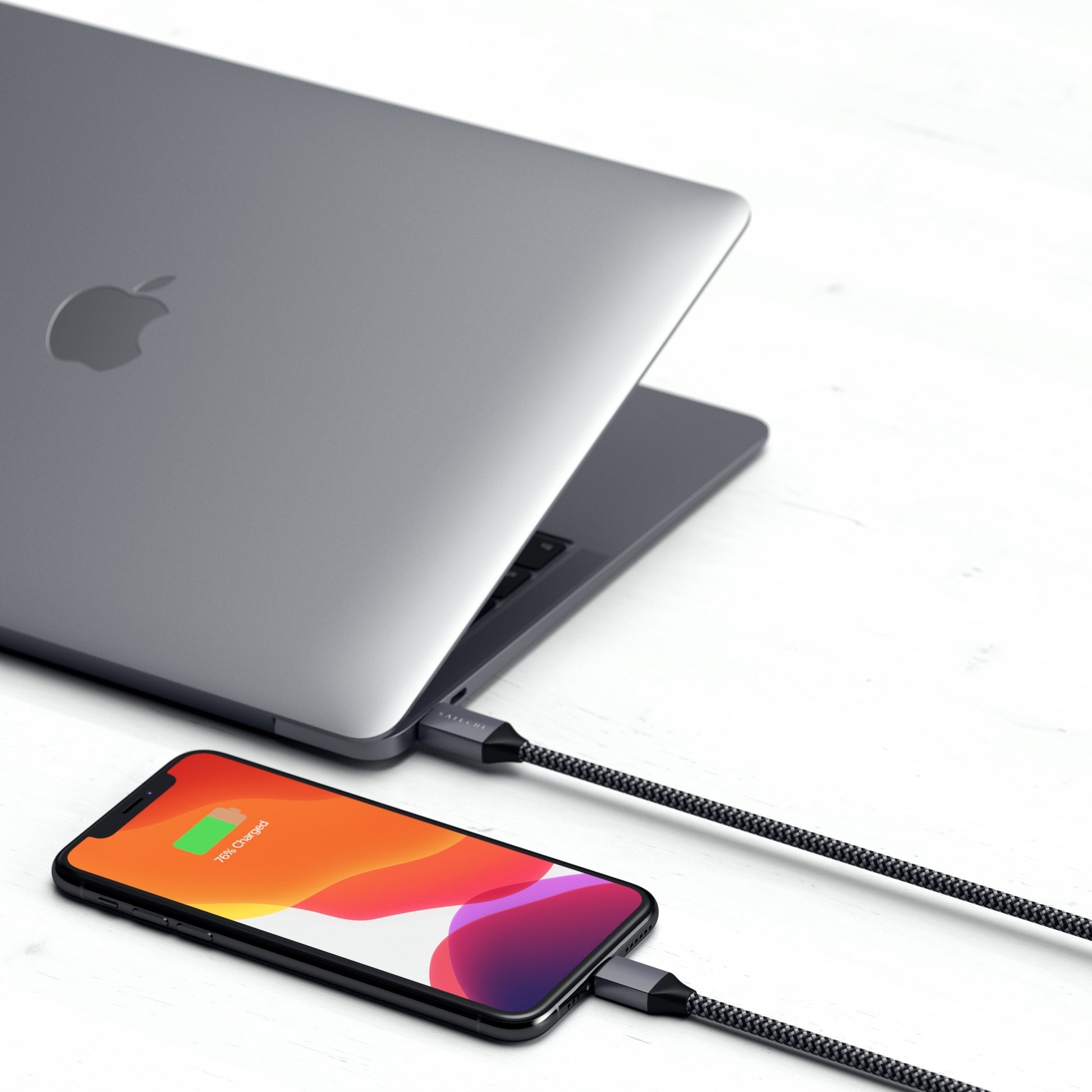 Satechi Câble USB-C vers Lightning • 1,8m