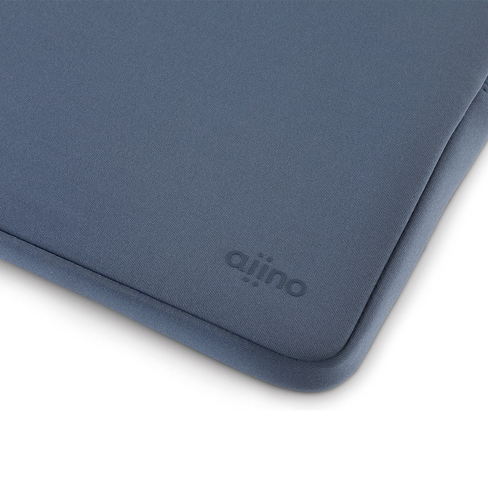 Lineheart Chill Sleeve pour MacBook Neo • Indigo