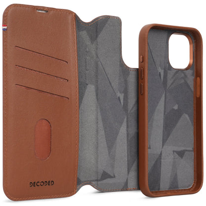 Decoded • Etui Portefeuille amovible pour iPhone 15 Plus • Brun