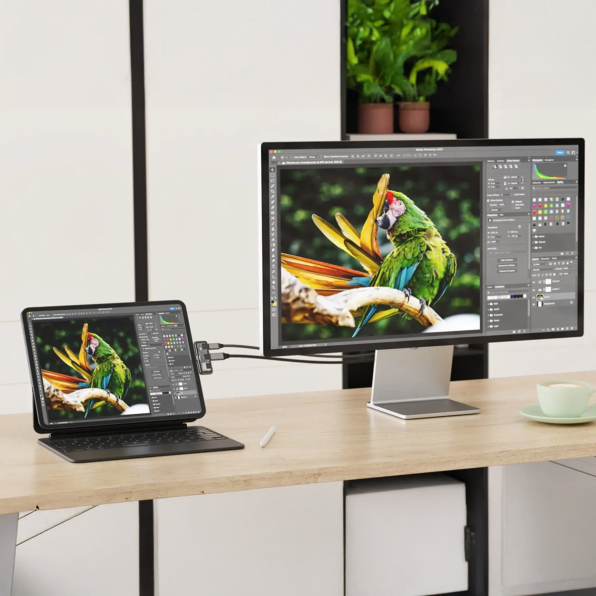 Satechi Mobile XR Hub avec microSD • Gris sidéral