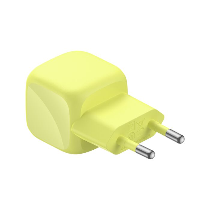 Belkin • BoostCharge Chargeur secteur USB-C GaN 30 W avec câble tressé 2 m • Vert