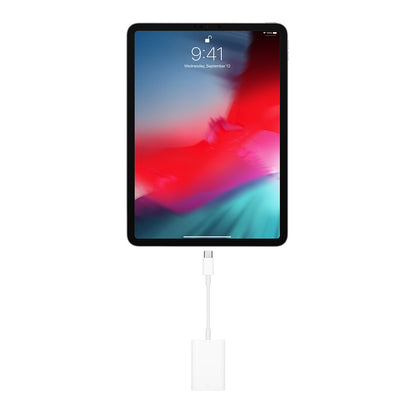 Apple Adaptateur USB-C vers lecteur de carte SD • 0.15m • Blanc