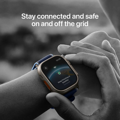 Apple • Apple Watch Ultra 3 • Titane naturel • Bracelet Trail Loop bleu (S/M)